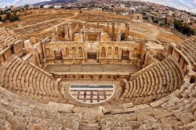 Full Day Tour : Jerash, Ajloun, Umm Qais - Jerash: Give the Roman city the afternoon’s attention