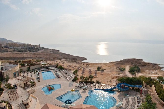 Full Day Tour To The Dead Sea From Amman - The optional local shop stop on the way back