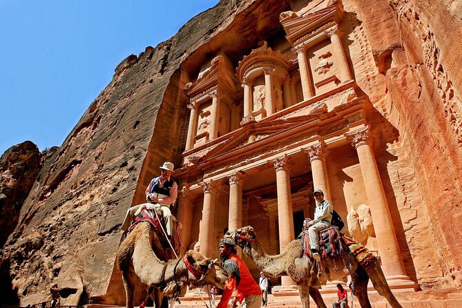 Full-Day Trip in Petra from Aqaba - From the Visitor Center to the Siq