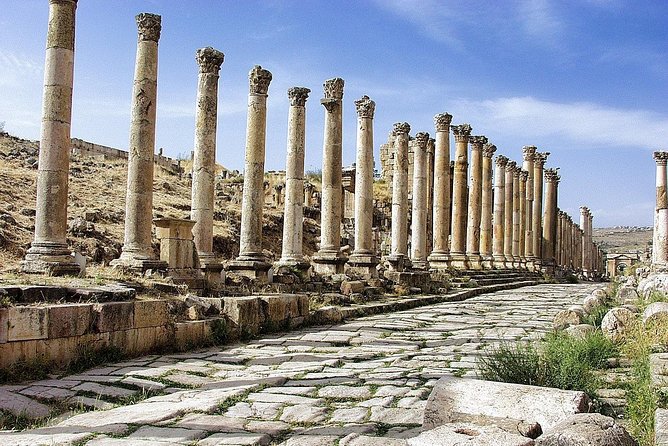 Half Day Tour to Jerash from Amman - Nymphaeum, museum, and the South Theatre