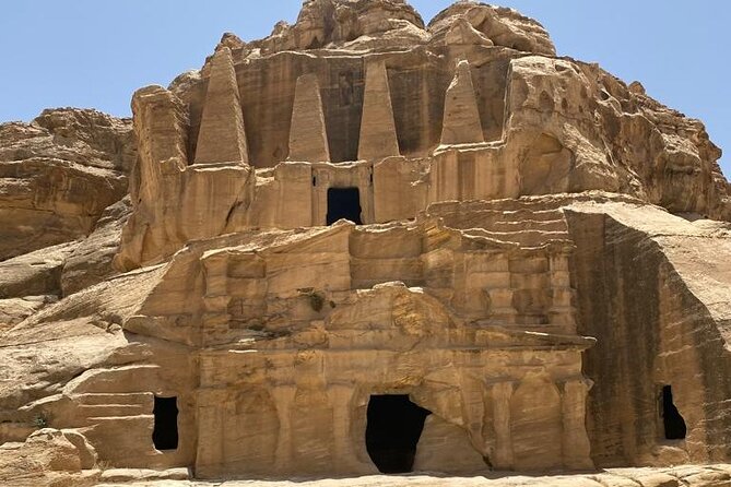 Half Day Tour to the Wonderful City of Petra - Lunch and local food at 3:30 p.m.