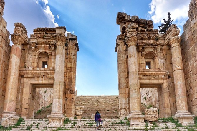Jerash, Umm Qais, Cave of Jesus From Amman - What the $91 price really buys
