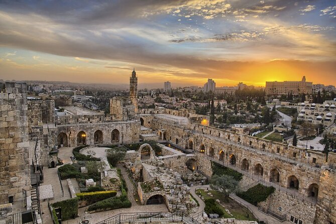 Jerusalem and Bethlehem Private Guided Tour - Via Dolorosa: following the Stations of the Cross