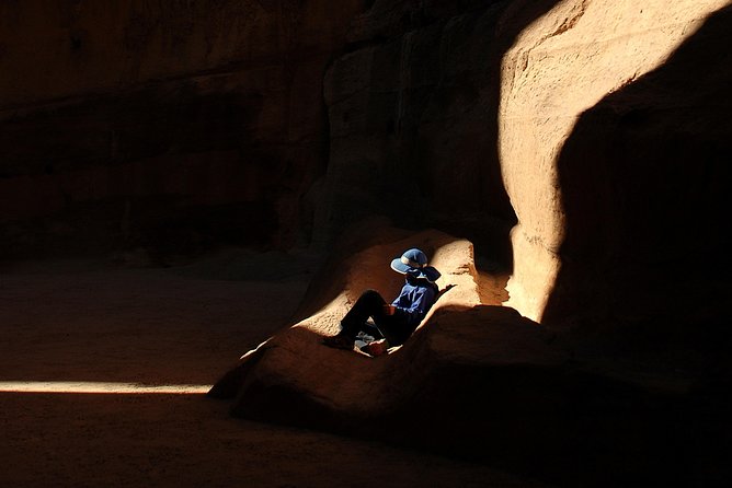 MULTI DAYS TOURS | TWO Days tour in PETRA | The Jordanian Mappers - Day one at Al-Beidha and Siq Al-Barid