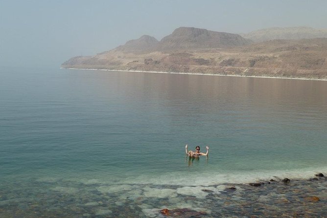 One Day Tour : Dead Sea, Madaba, Mount Nebo including lunch - Driver or guide: know the difference