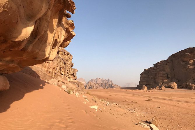 One Day Tour Wadi Rum - A Bedouin lunch in the desert