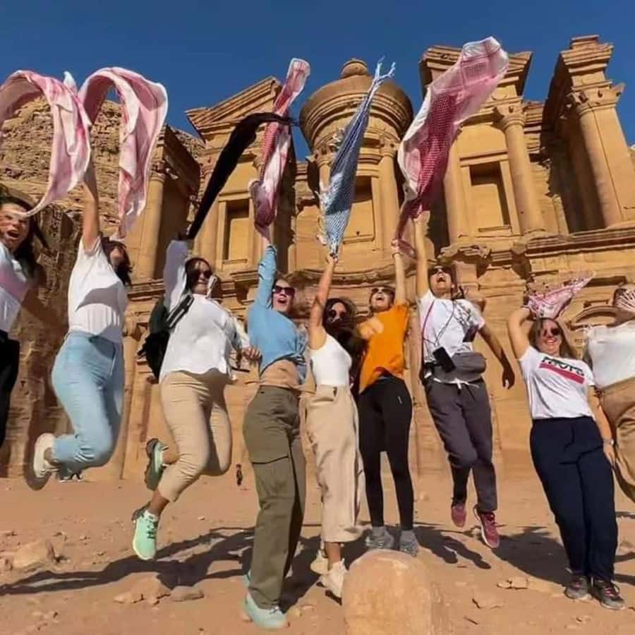 Petra & Dead Sea Private day tour - A practical approach to Petra guiding