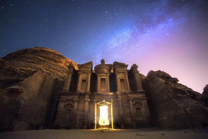 Petra, Little Petra and Shobak Castle - Private Tour From Amman - Entering Petra through the Siq