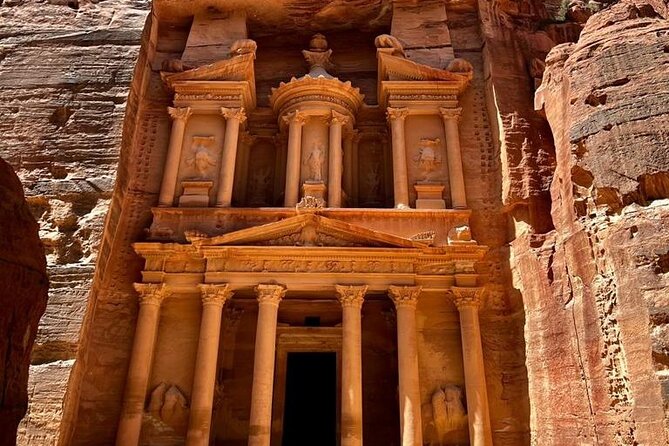 Petra & Wadi Rum from Amman Full Day Tour - Entering Petra Through the 1.2-Kilometer Siq