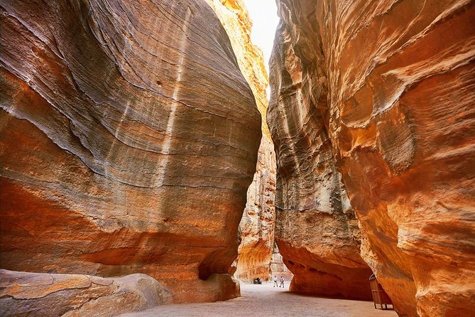 Petra & Wadi Rum in 3 Days from Amman Airport - Comfort, Walking, and Practical Preparation