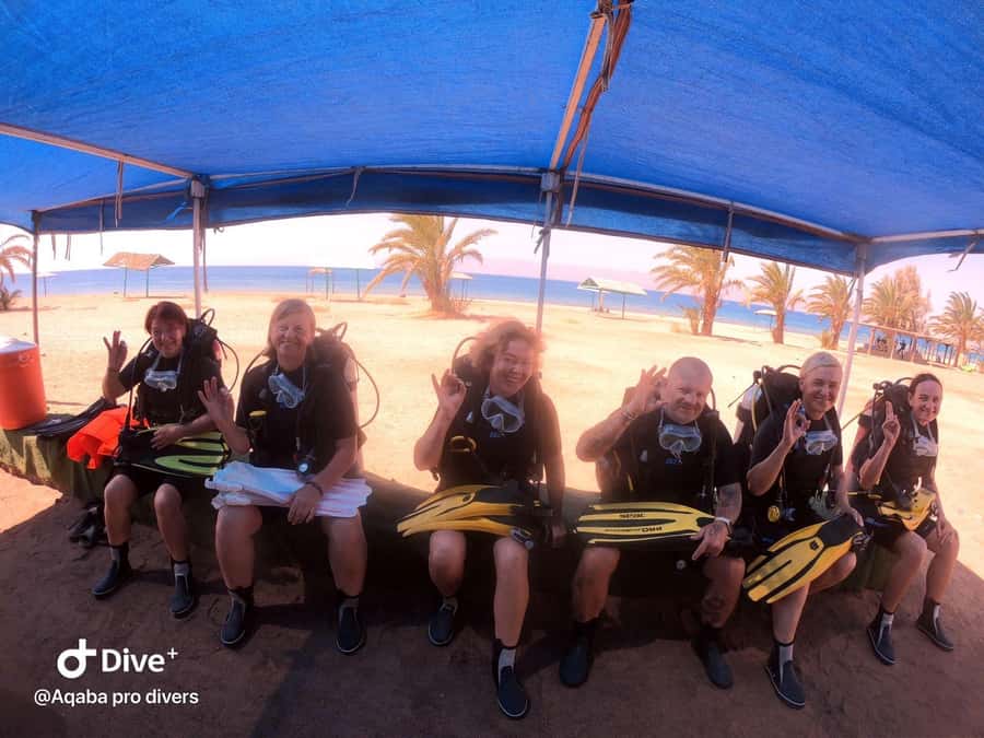 Pivate scuba diving in the Red Sea of Aqaba - The instructors and languages available
