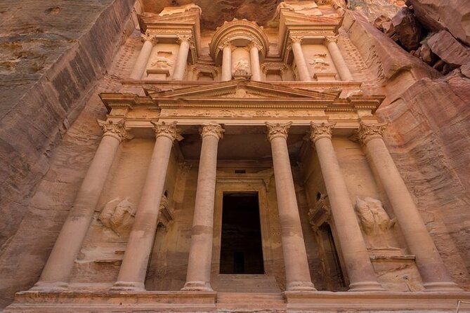 Private 5-Day Guided Tour of Jordan - Arrival in Amman and the first briefing