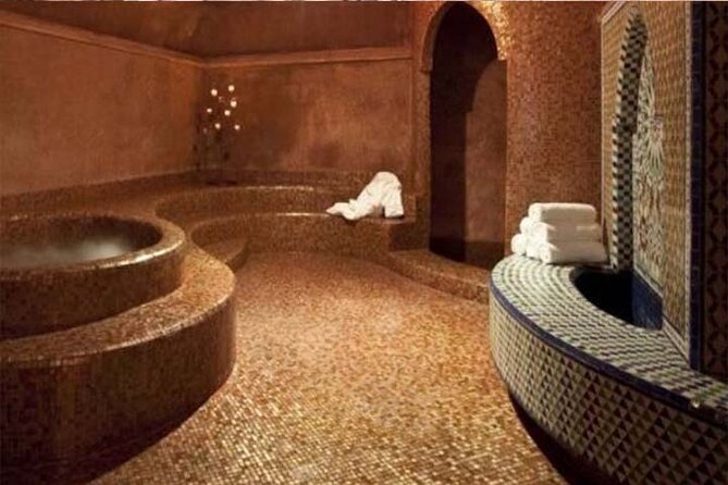 Private Amman City Sightseeing with Optional Arabic Mezze Lunch and Turkish Bath - What the mezze lunch adds