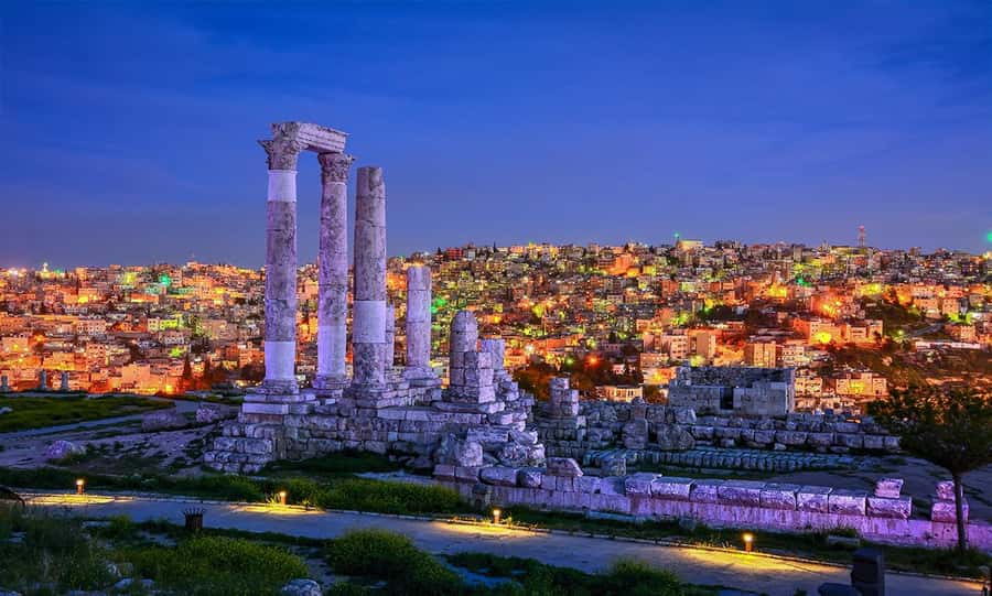 Private Day or Night Amman Sightseeing - Abdoun, Swefieh, and the modern city