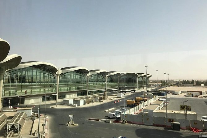Private departure transfer from Amman to airport - The drivers are the heart of the service