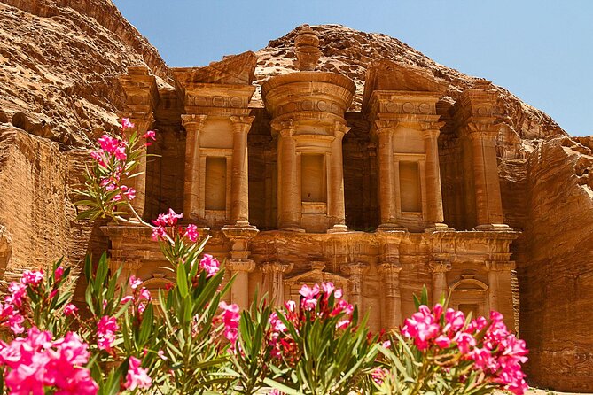 Private Full-Day Trip To Petra And Wadi Rum - Free time, lunch, and the walk back