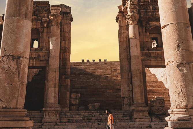 Private Half Day Tour in Jerash From Amman - Colonnaded streets, temples, and the South Theatre