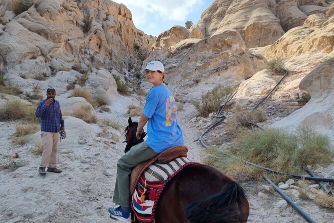 Private Indiana-Jones Archeological Trail Tour - What $100 per person gets you