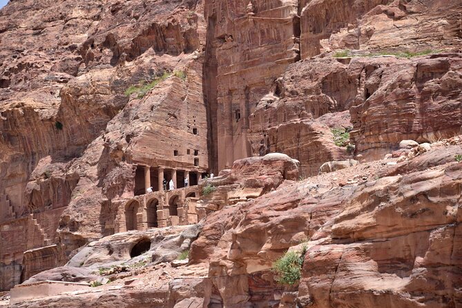 Private Petra and Little Petra Round-Trip Transfers from Amman - Reaching the Monastery requires a clear choice