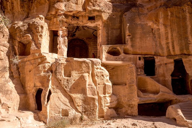 Private Petra Day Trip Including Little Petra from Amman - Little Petra, a brief but worthwhile extra stop