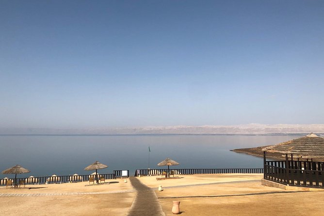 Private Tour Jerash and Dead Sea with lunch - Floating and using the Dead Sea mud