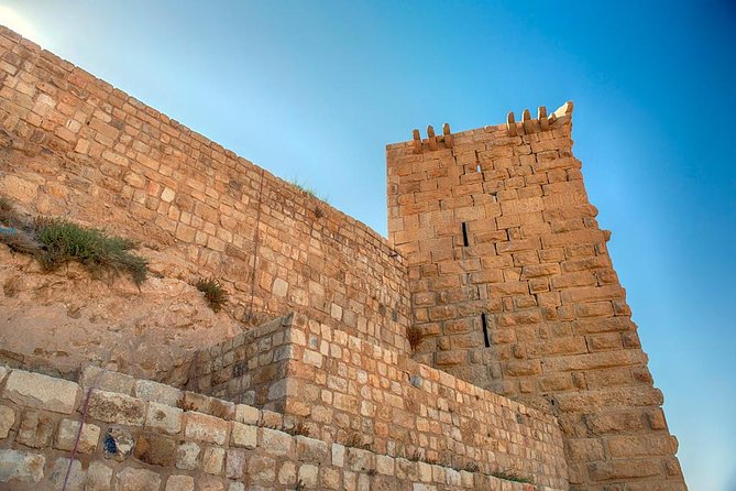 Private Tour Petra and Shobak Castle from Amman - The two-hour return to Amman
