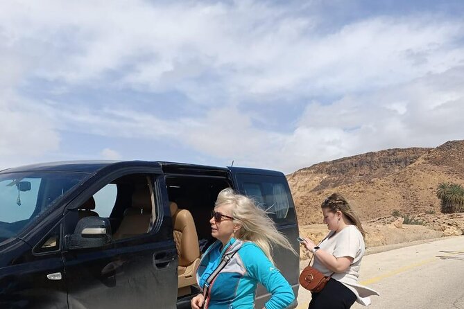 Private Tour to the Dead Sea From Amman - Markets, boutiques, and local shopping