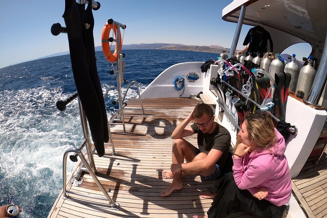 Take advantage of a half-day boat dive experience in Red sea of Aqaba. - Lunch, Drinks, And Time On Deck