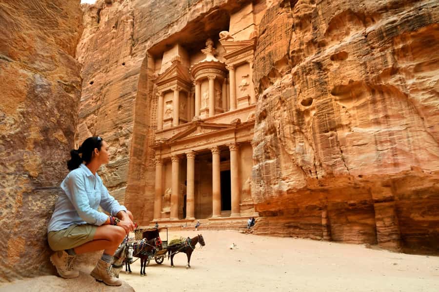 Tel Aviv: Petra & Wadi Rum 2-Day Tour with Bedouin Camp Stay - 6:30 a.m. Flight From Tel Aviv to Ramon Airport