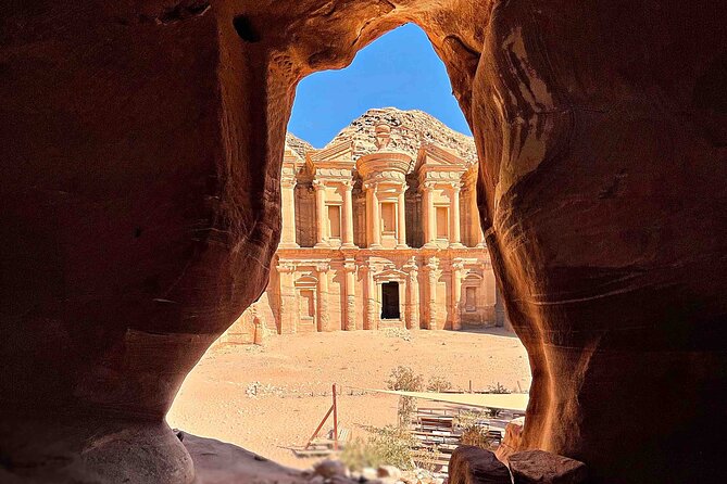 The Ultimate Jordan Experience - 8 Full Days Private Tour - Day 4: Mujib Dam and two remote Crusader castles