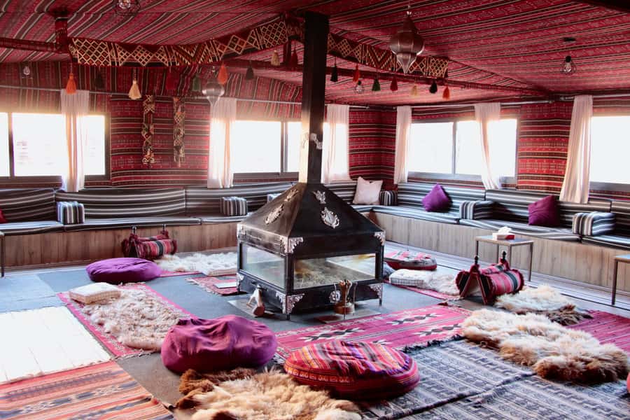 Wadi Rum: 2nights|3Day all-inclusive BedouinDesertExperience - Guides and the value of a local connection