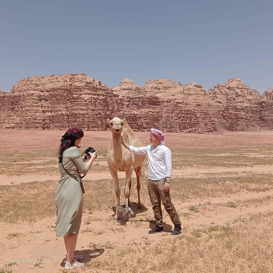 Wadi Rum Classic 4-Hour Jeep Safari - Reaching the red desert from Wadi Rum Village