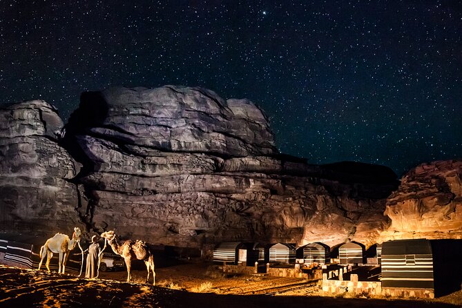 Wadi Rum Jeep Tour & Camp; Overnight - Little Arch and Um Frouth Arch