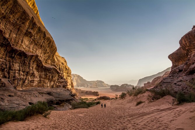 WADI RUM JEEP TOUR WITH ACCOMMODATION | The Jordanian Mappers - Arriving at Wadi Rum Village and settling into camp