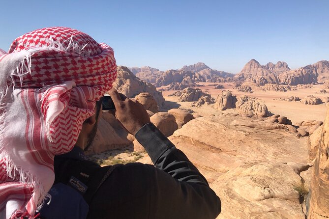 Wadi Rum Mountain Hike & Climb: Burdah, with a bridge at the top! + tour & Lunch - What makes the Burdah hike different