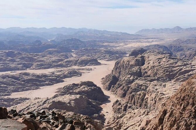 Wadi Rum Mountain Hike: Umm Ad Dami, highest point of Jordan + Jeep tour & Lunch - The White Desert and Wadi Sabet